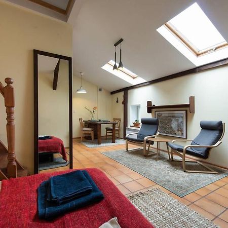 Апартаменты Bright Loft In Amazing Location Краков Экстерьер фото